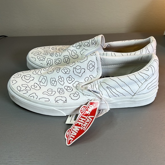Vans UPaint White Animal Print Shoes - Picture 4 of 7